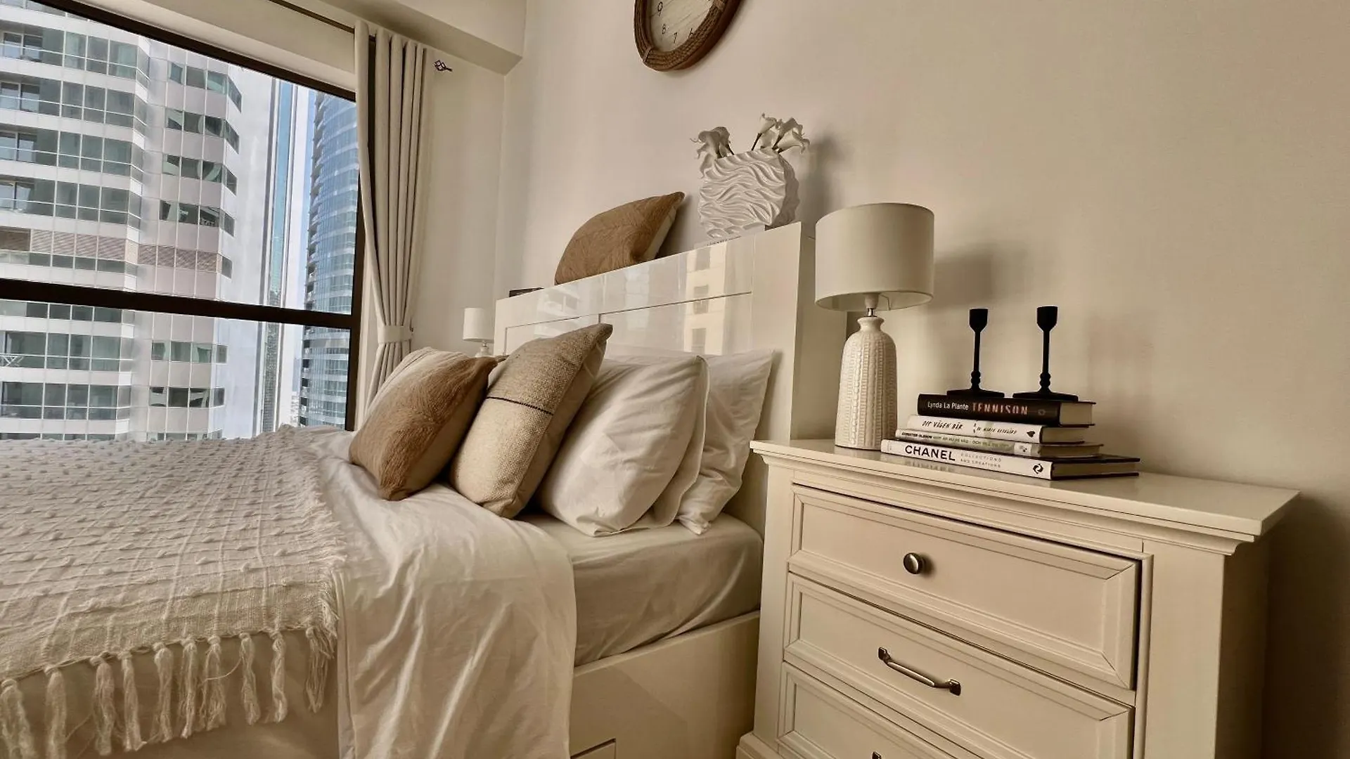 High Floor 1Br Apartment With Breathtaking Sea Views Of Ain ドバイ